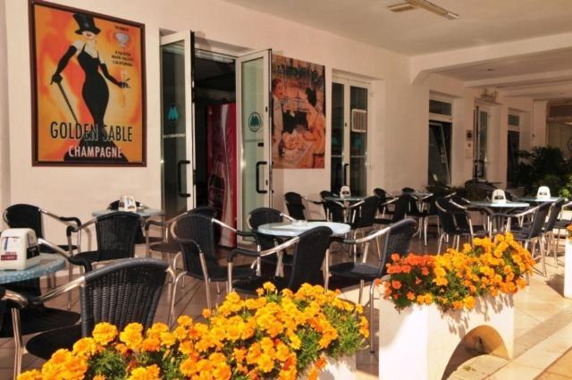 Hotel Al Mare Lido di Jesolo Luaran gambar
