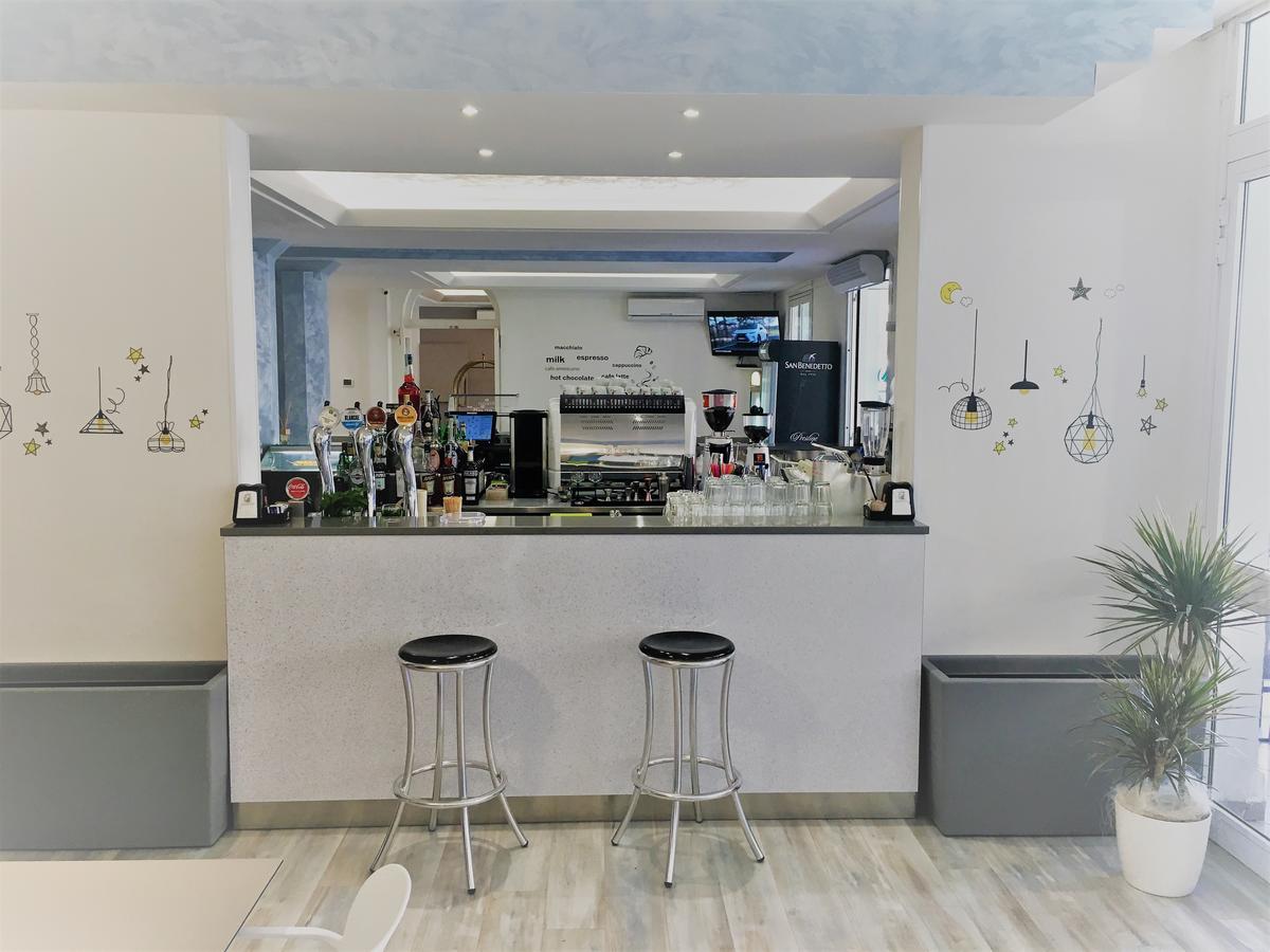 Hotel Al Mare Lido di Jesolo Luaran gambar