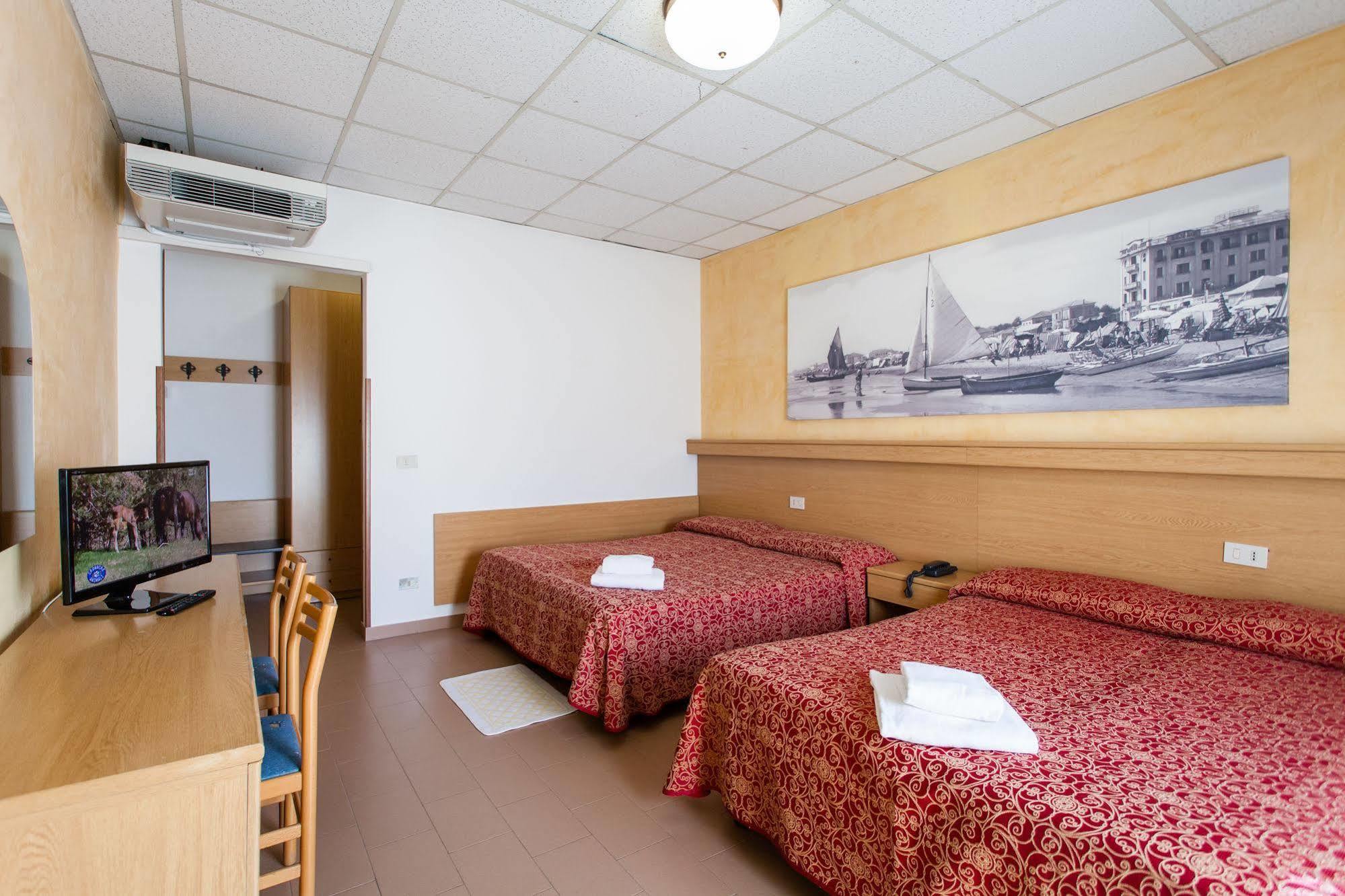 Hotel Al Mare Lido di Jesolo Luaran gambar
